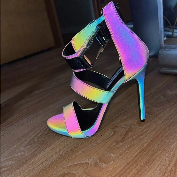 Iridescent flash heels - Picture 3 of 4